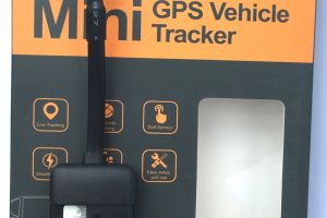 dinh-vi-gps-o-to-xe-may-owleye-vt02s-theo-doi-qua-dien-thoai