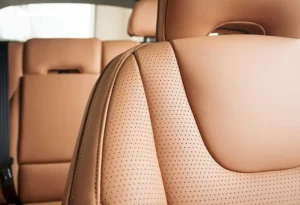 boc ghe o to da nappa mem min hon it bi bien dang nhanh chong phuc hoi ve trang thai ban dau.jpg