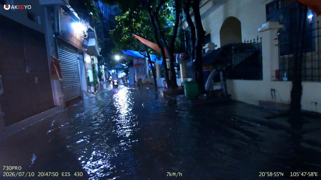 Đánh giá AKEEYO AKY-730PRO: Camera hành trình chuyên dụng cho xe máy và xe đạp 4K 9 730 toi